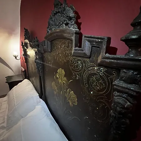 Carmelinas Guest house