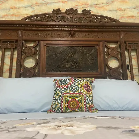 Carmelinas Guest house Belpasso